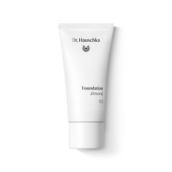 Dr. Hauschka Fond de Teint 02 amande